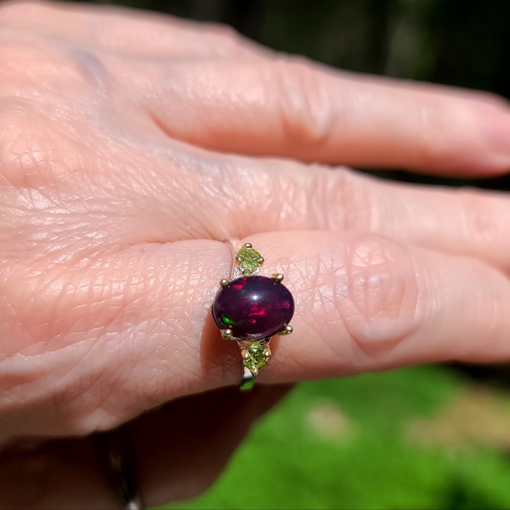 Black Opal & Peridot sterling silver ring size 8.75 - Picture 6 of 8